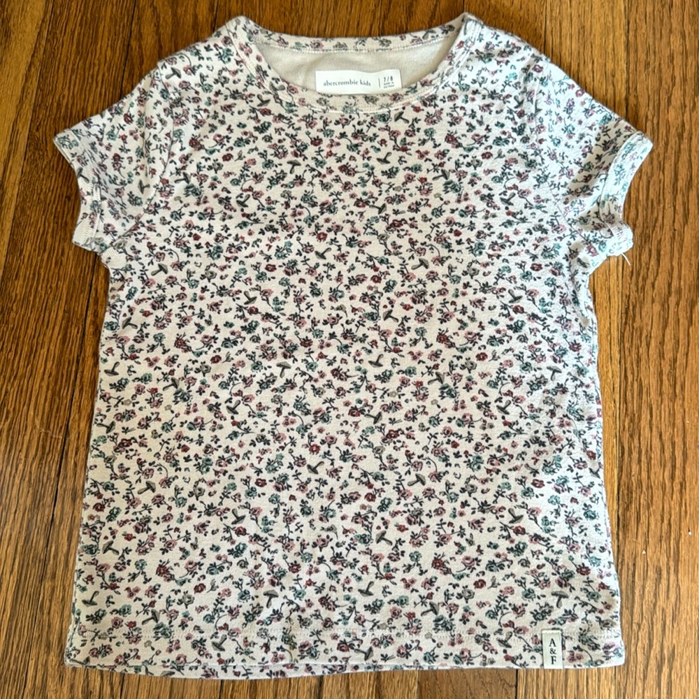 Abercrombie kids  size 7 / 8